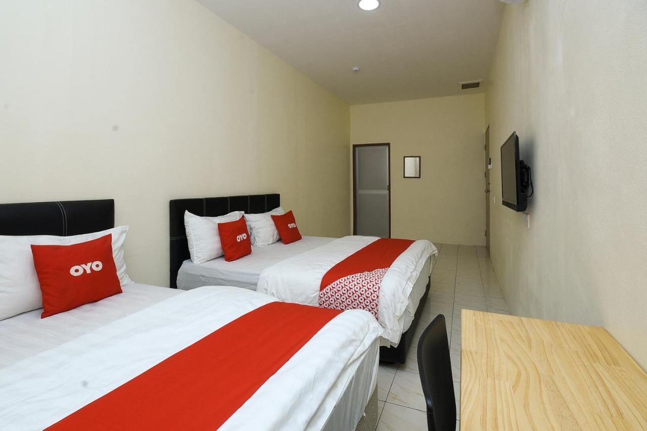 Oyo 90172 Goodwill Homestay Batu Niah Exterior foto