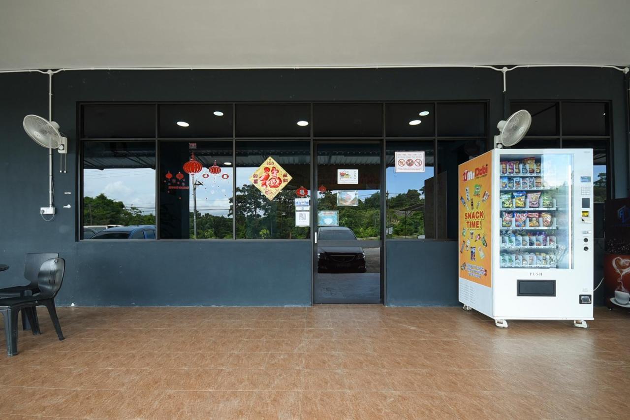 Oyo 90172 Goodwill Homestay Batu Niah Exterior foto